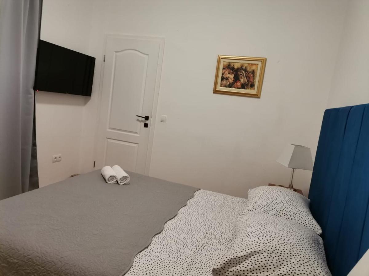 Seaview Holiday Apartments, Ventura Nin Luaran gambar