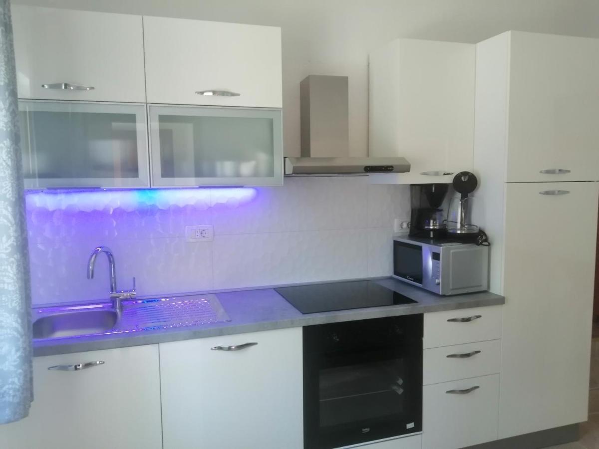 Seaview Holiday Apartments, Ventura Nin Luaran gambar