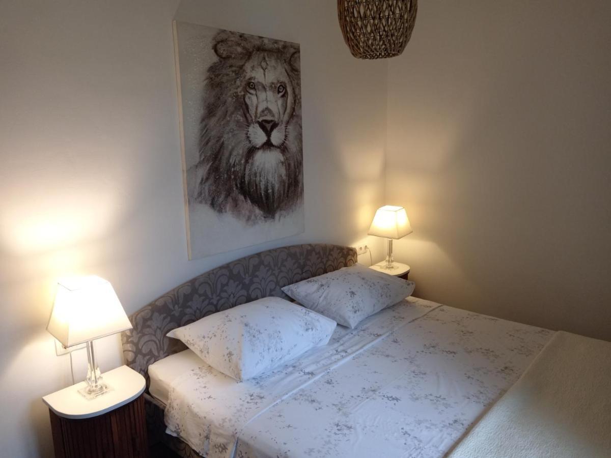 Seaview Holiday Apartments, Ventura Nin Luaran gambar
