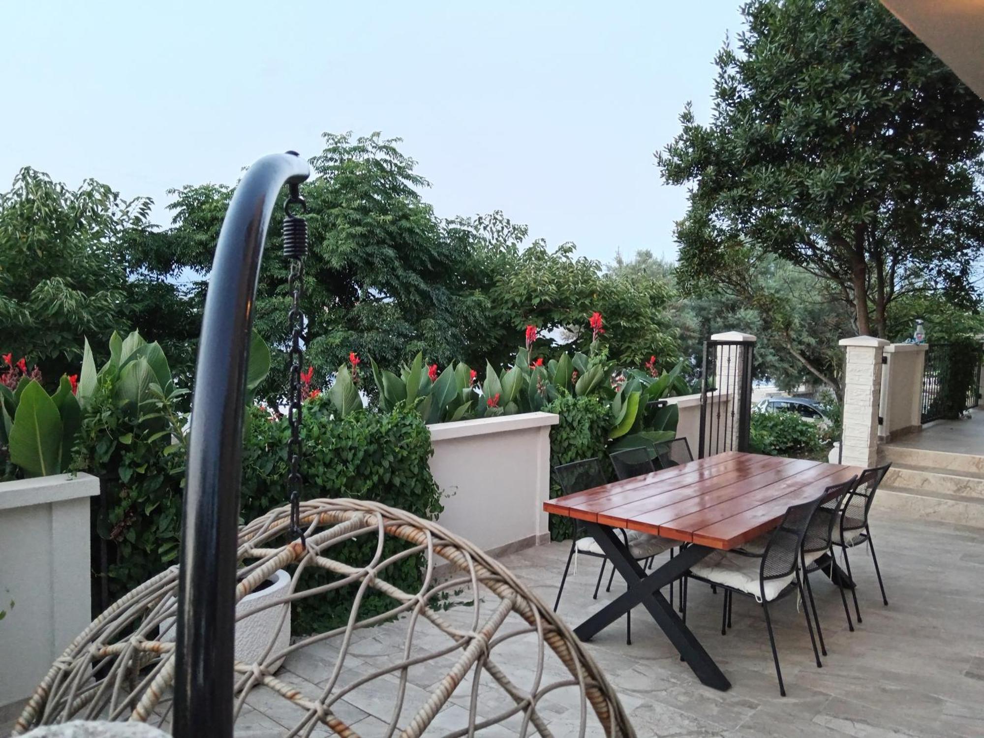 Seaview Holiday Apartments, Ventura Nin Luaran gambar