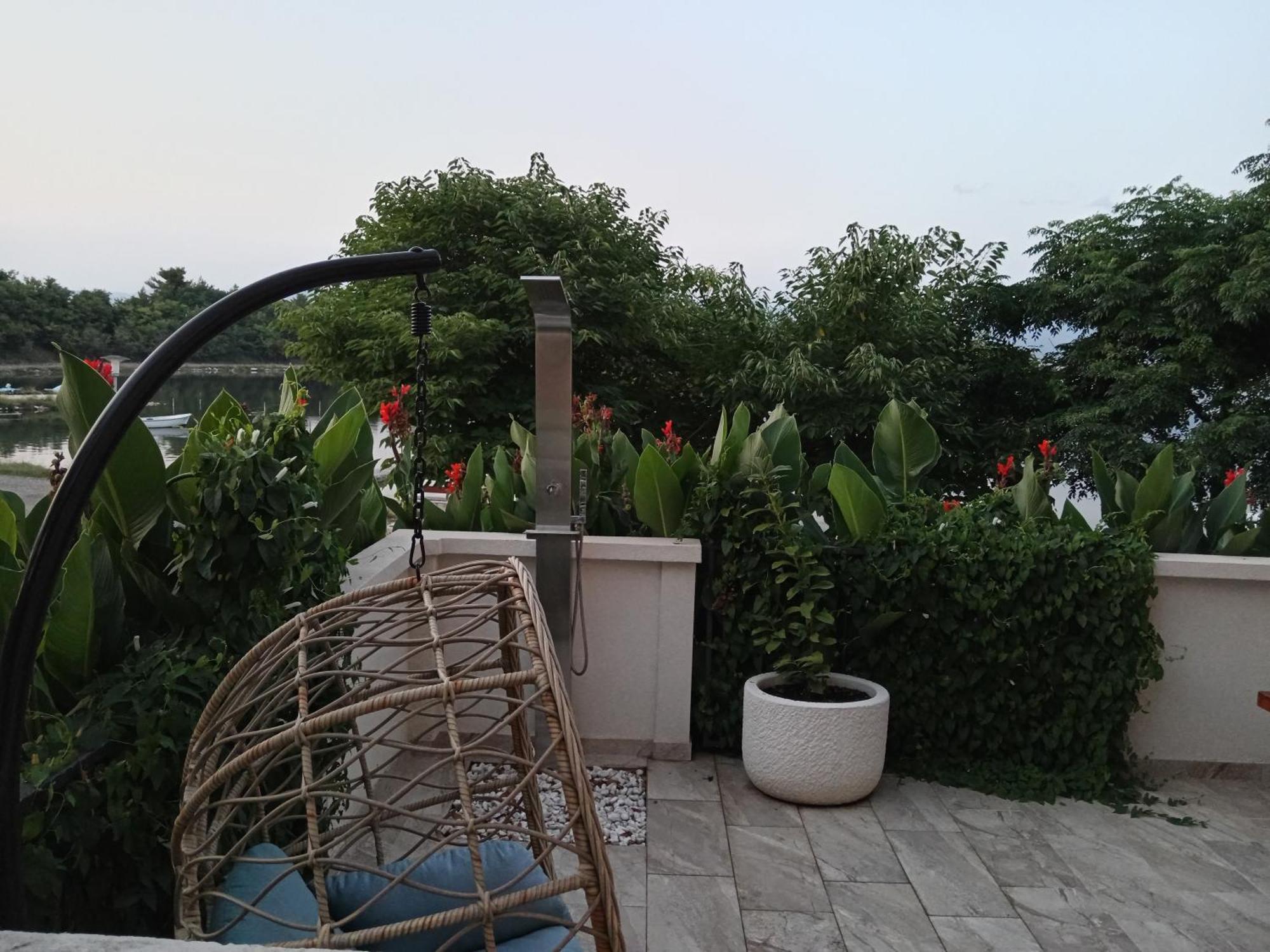 Seaview Holiday Apartments, Ventura Nin Luaran gambar