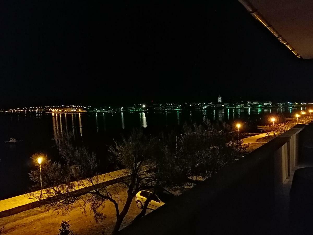Seaview Holiday Apartments, Ventura Nin Luaran gambar